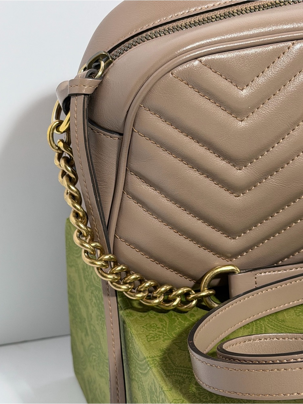 AUTHENTIC Gucci Beige/Pink Matelassé GG Marmont Camera Crossbody Bag - Picture 4 of 16
